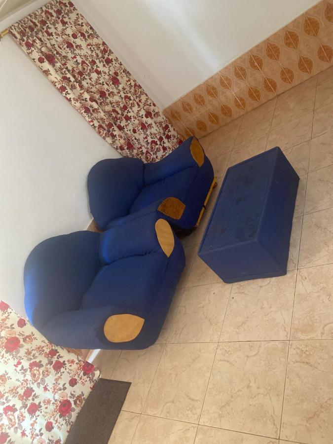 One World Village Guesthouse Bakau Ngoại thất bức ảnh